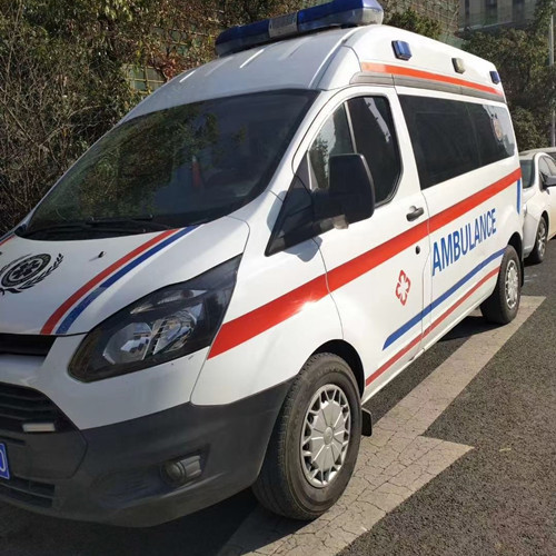 龙文品质救护车出租,为您的健康出行负责